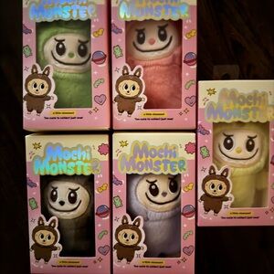 Mochi Monster Plush Toy Set